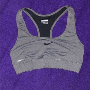 Nike sports bra womens small